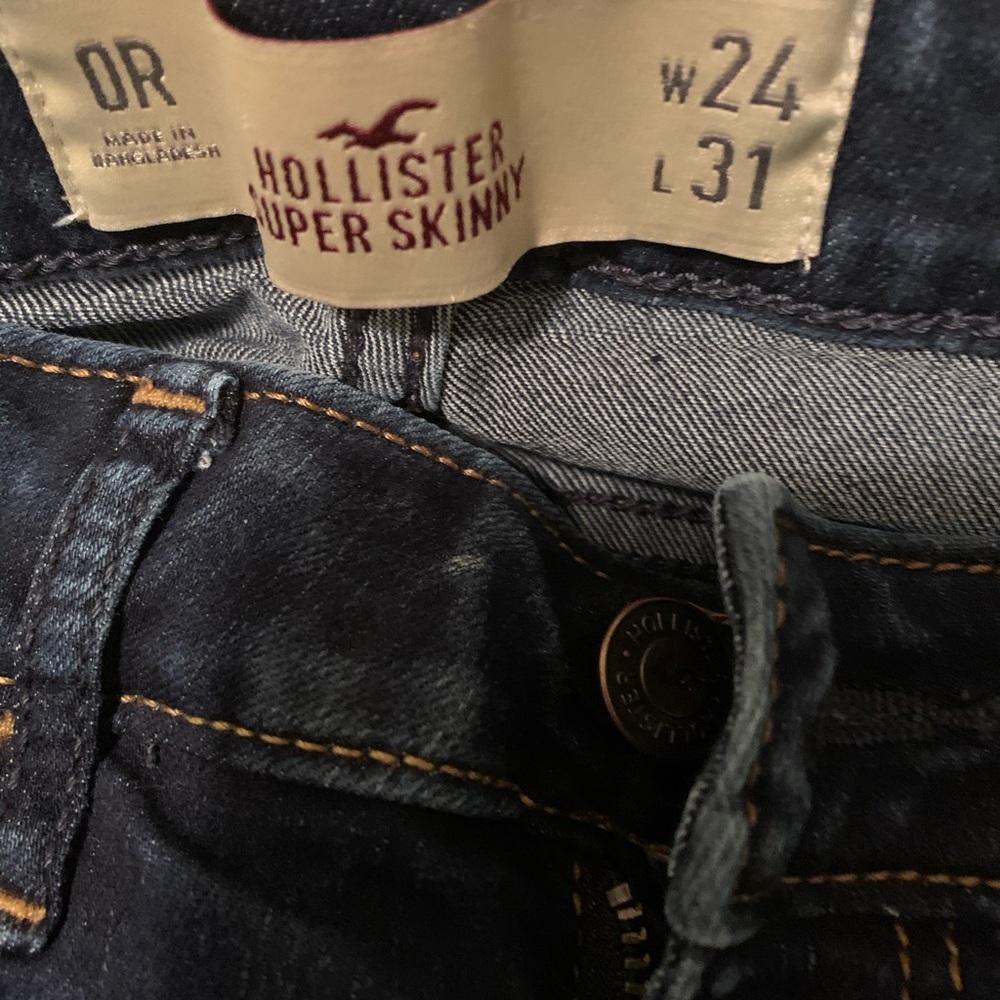 HOLLISTER skinny jeans and Blouse